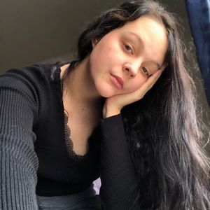 Meet your Posher, Annie